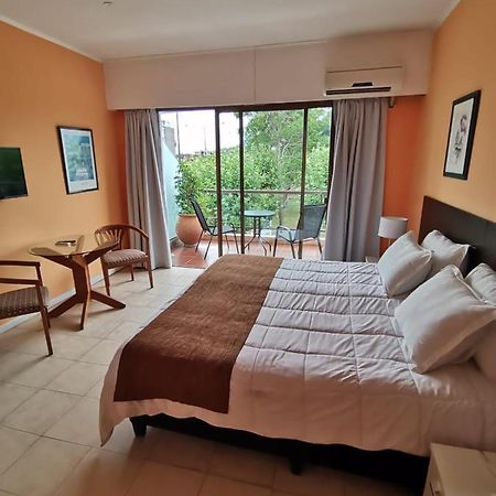 Nuevo Hotel Plaza Минас Экстерьер фото