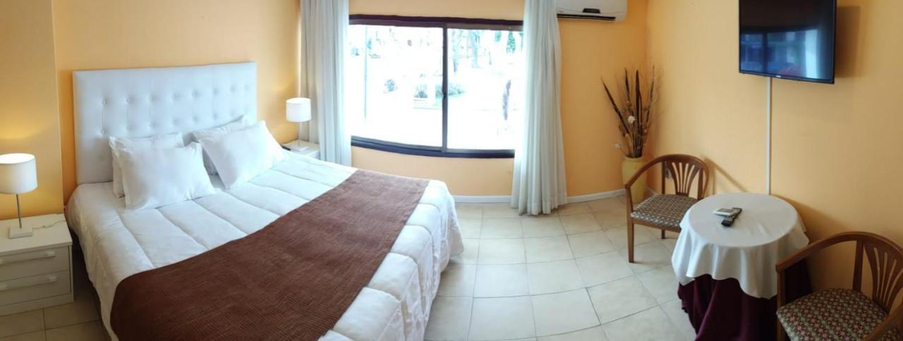 Nuevo Hotel Plaza Минас Экстерьер фото